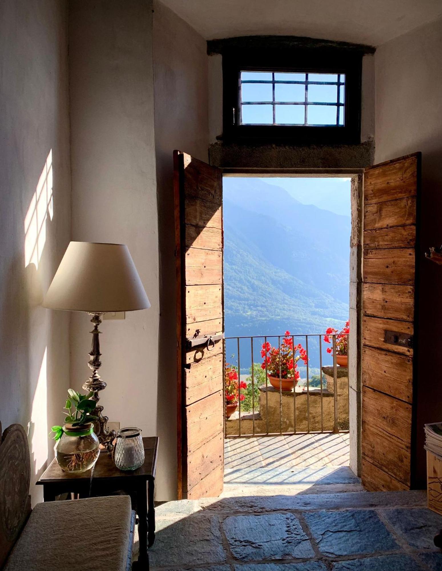 Bed and Breakfast Palazzo Juvalta à Teglio Extérieur photo