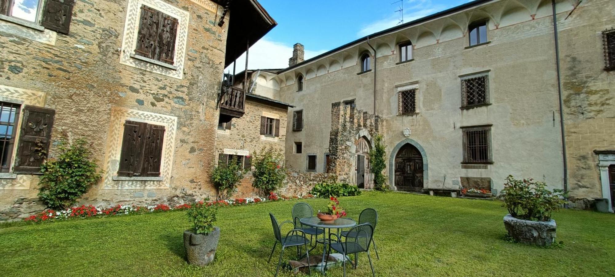 Bed and Breakfast Palazzo Juvalta à Teglio Extérieur photo